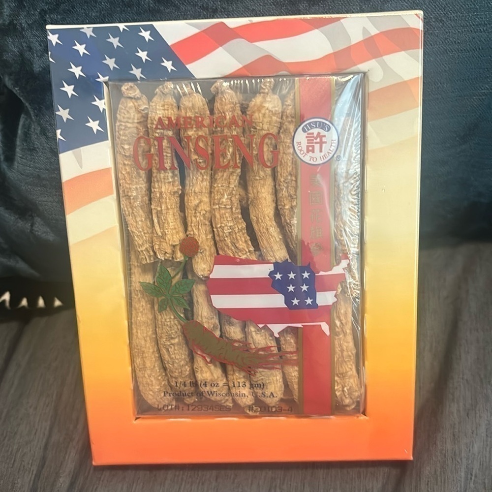 Hsu's Ginseng Long Medium-Small American Ginseng Ginseng Gardens 4oz Box